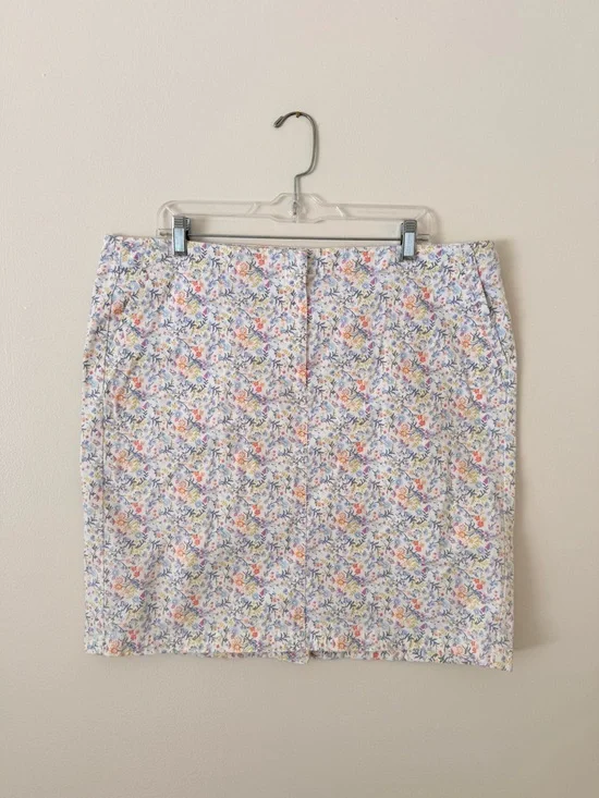 J. Jill Floral Print White Mini Skirt Size 18 Live-in Chino Spring Cotton Garden - Picture 1 of 10